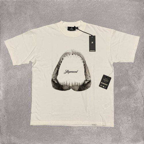 Represent small shark jaws - small,