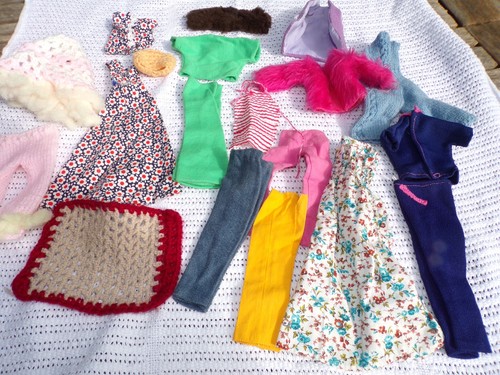 Joblot bundle sindy doll - bundle, sized