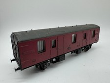 C206 Red Lima CCT Parcel Van