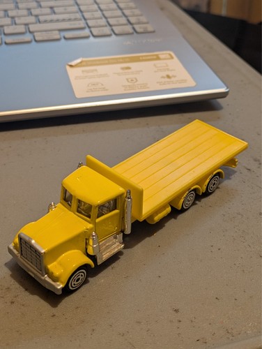 Used corgi kenworth truck - used,
