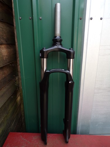 Suntour xcm forks - 32,