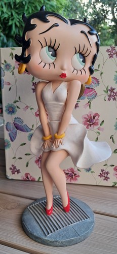 Betty boop large figurine - boop,