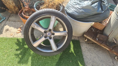 Used volvo v50 design alloy - v50,
