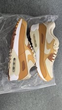 Nike Air Max 90 Men Running Shoe Yellow UK 9.5 No Box
