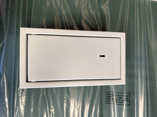 Medicine drug wall cabinet - medicine/,