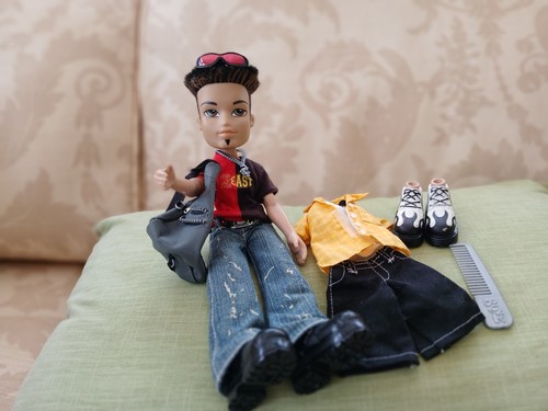 Bratz boyz funk out - out, eitan