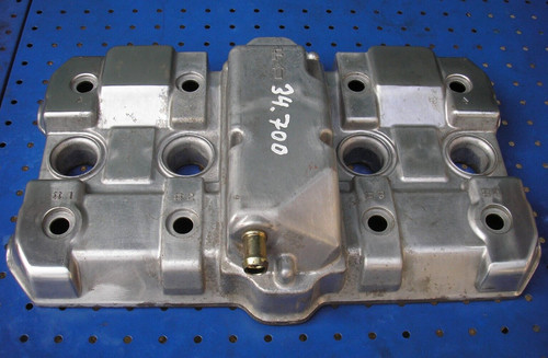 Valve cover cylinder head - valve,