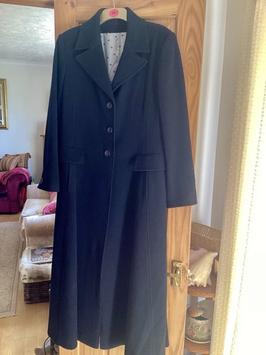 Vintage laura ashley wool - laura,