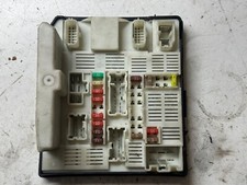 2012 RENAULT MASTER 2.3 DIESEL FUSE BOX 284B63484R