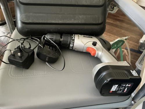 Black decker hp122 - &,