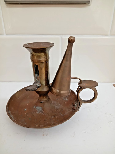 Brass chamberstick finger - brass,