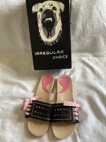 New boxed irregular choice - ,
