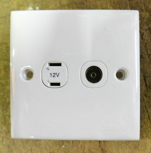Clipsal electrics 12v - electrics, &