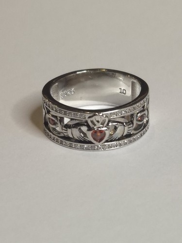 Silver unisex claddagh ring - claddagh,