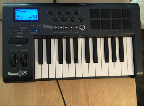 Axiom audio midi keyboard - midi,