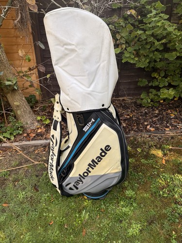 Taylormade sim golf - sim, staff