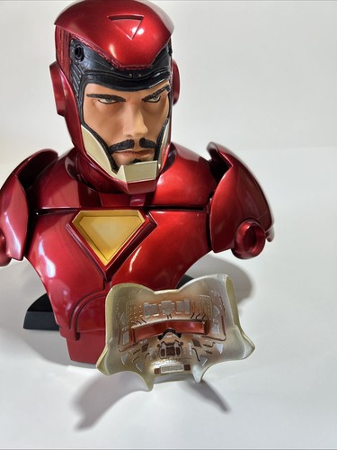 Sideshow exclusive iron man - sideshow,