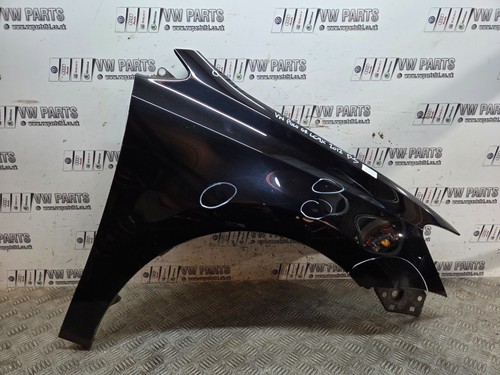 Polo driver side wing - driver,