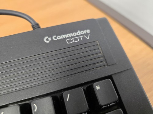 Commodore cdtv keyboard - commodore,