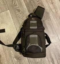 Lowepro Slingshot 100 AW