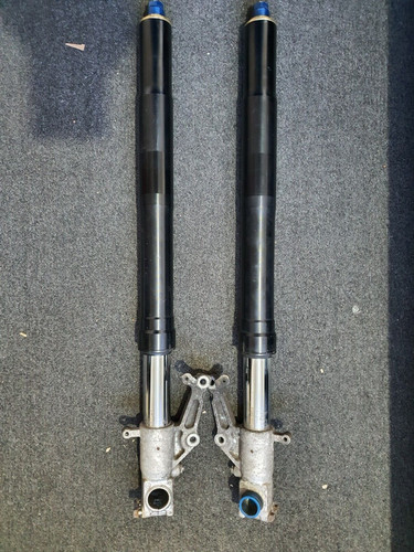 Suzuki gsxr 600 750 srad - suzuki, front