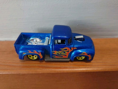 Ford pick truck custom - up,