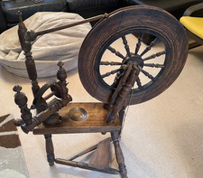 Vintage Wooden Spinning Wheel