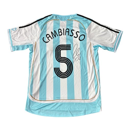 Esteban cambiasso signed - esteban,
