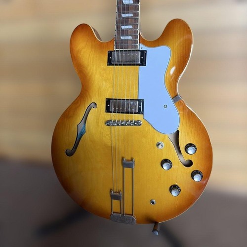 Epiphone riviera royal - royal, tan