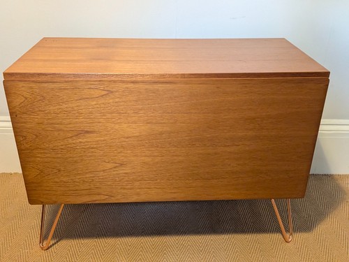Teak beaver and tapley - tapley, media