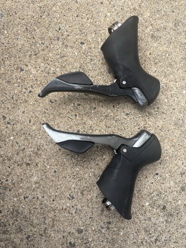 Tiagra 4700 shifters - 4700,