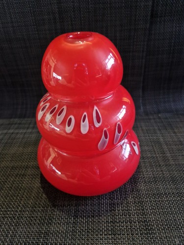 Stunning signed liske red - signed,