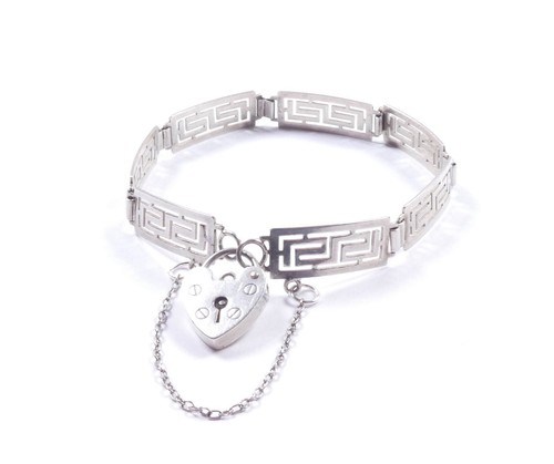 Greek key link gate style - greek,