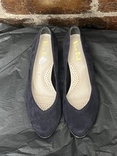 VAN DAL 'ARIAH' NAVY SUEDE WEDGE SHOES SIZE 5D NEW