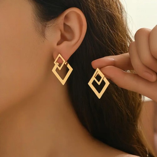 Women gold tone geometric - gold,