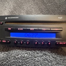 VW Beetle CD Radio MP3 Player / VWZ4Z5D0015051