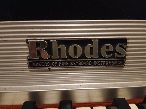 Fender rhodes suitcase - rhodes, (73)