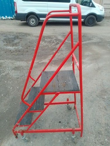 Mobile warehouse steps safety - steps,