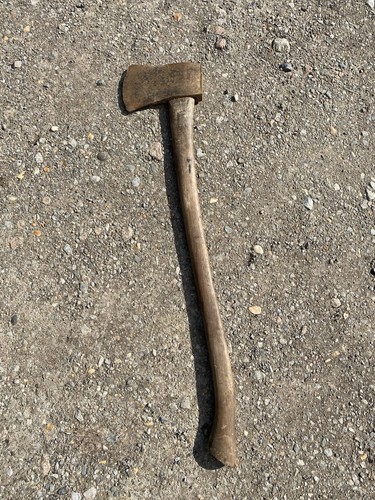 Vintage long handled splitting - long,