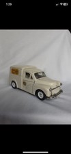 Saico 1:26 Scale Morris Minor