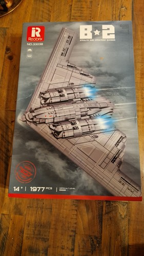 Reobrix stealth bomber - b2,
