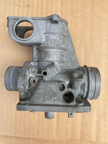 Kawasaki z650 carburettor body - z650,
