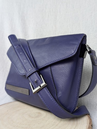 Pied terre deep purple - pied,