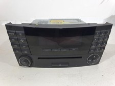 2006 MERCEDES E CLASS RADIO STEREO HEAD UNIT A2118701289  *NEEDS CODE