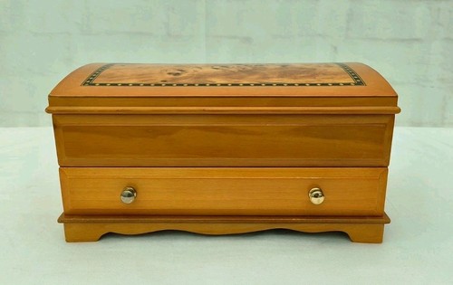 Mele jewellery box wooden - mele,