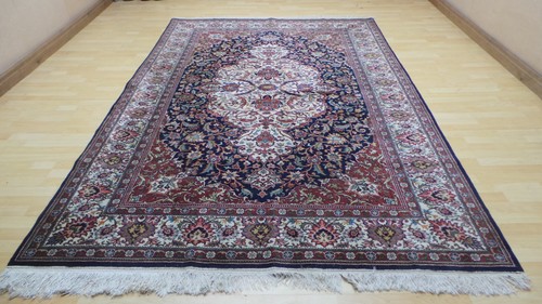 Large carpet rug hand made - large,