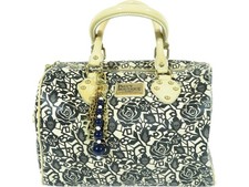 Paul's Boutique - Rose Print