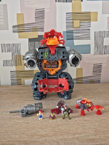 Mighty max blasts magus - max,