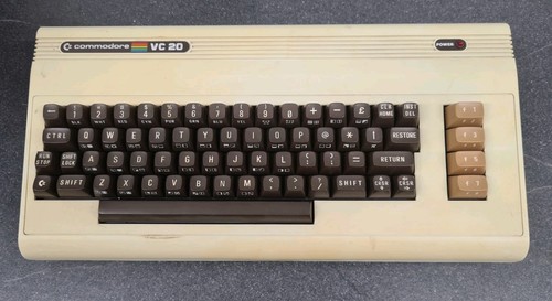 Commodore vic microcomputer - commodore,