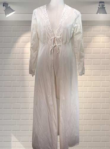 Vintage white silky nylon - vintage,